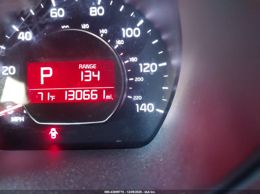 2014 Kia Soul + VIN: KNDJP3A58E7048159 Lot: 43899770