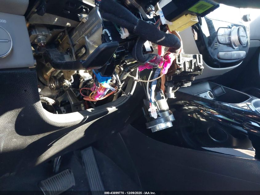 2014 Kia Soul + VIN: KNDJP3A58E7048159 Lot: 43899770