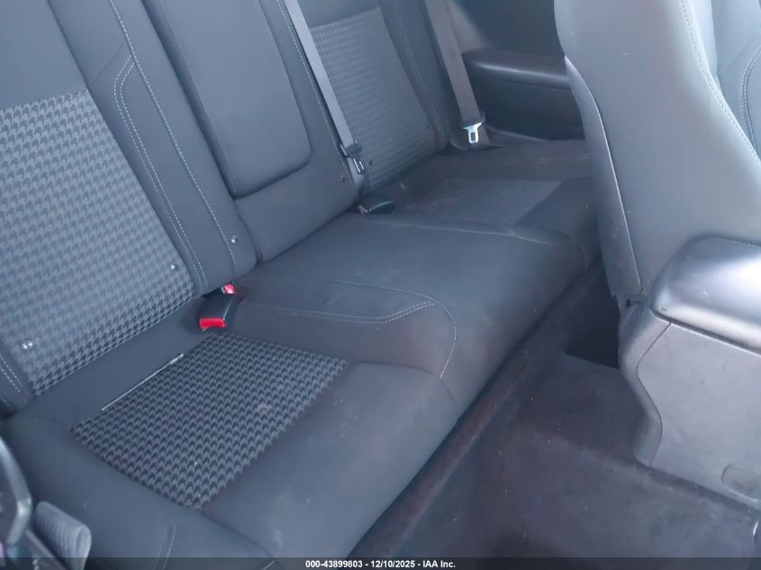 2018 Dodge Challenger Sxt VIN: 2C3CDZAG2JH130994 Lot: 43899803