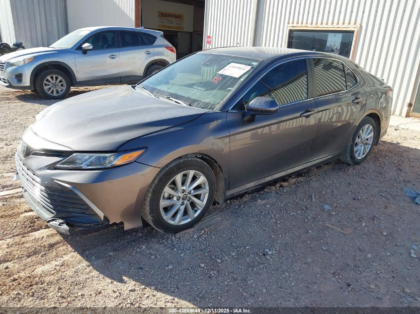 2023 Toyota Camry Le
