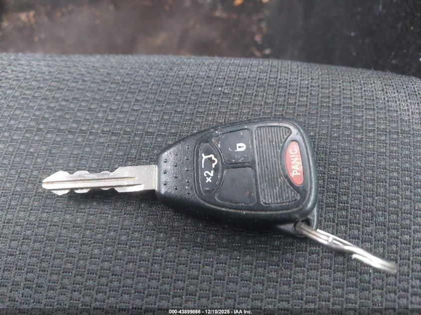 2005 Chrysler 300 VIN: 2C3JA43R35H615037 Lot: 43899866