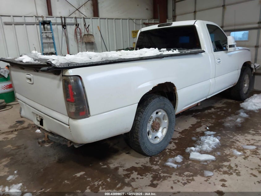 2004 Chevrolet Silverado 2500Hd Ls