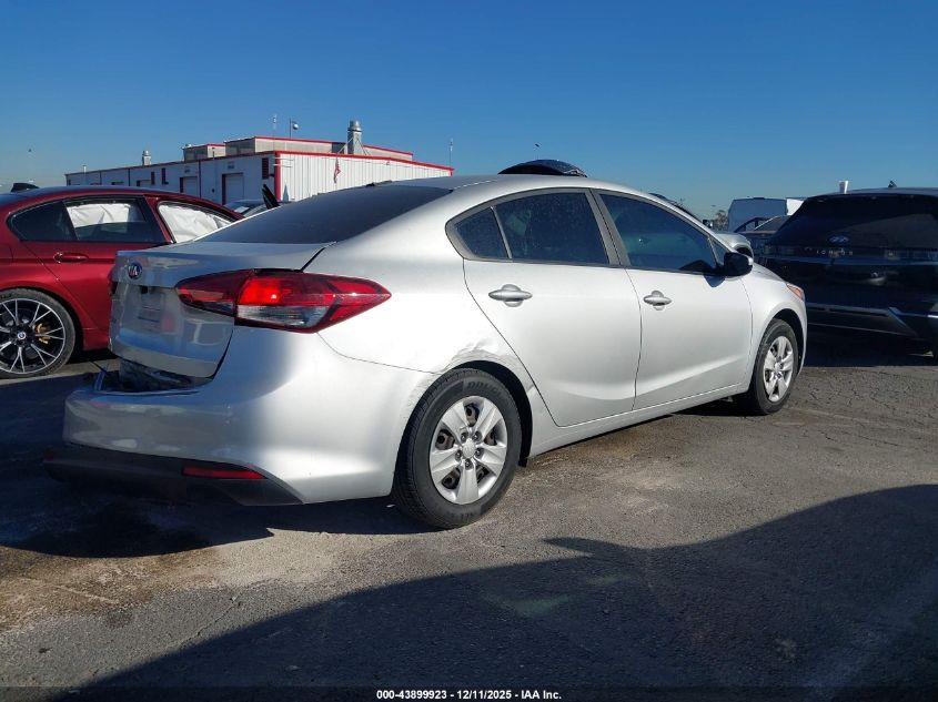 2018 Kia Forte Lx VIN: 3KPFK4A77JE175300 Lot: 43899923