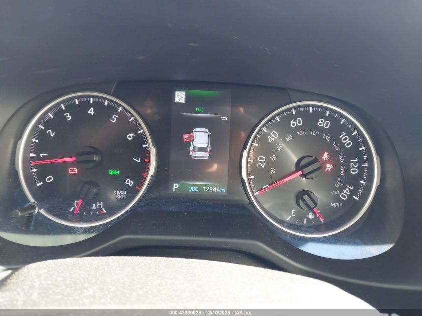 2022 Toyota Rav4 Xle Premium VIN: 2T3C1RFV7NW231028 Lot: 43900028