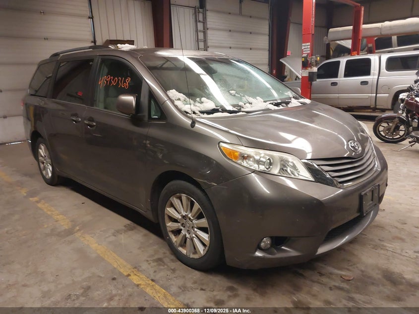 5TDDK3DC4DS066569 2013 TOYOTA SIENNA photo no. 19