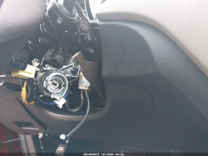 2017 Hyundai Santa Fe Sport 2.4L VIN: 5XYZT3LBXHG419573 Lot: 43900370