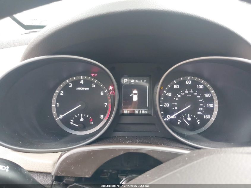 2017 Hyundai Santa Fe Sport 2.4L VIN: 5XYZT3LBXHG419573 Lot: 43900370