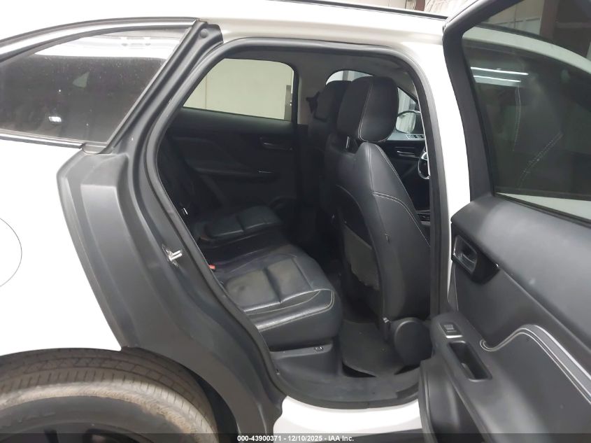 2017 Jaguar F-Pace 35T R-Sport VIN: SADCL2BV9HA099291 Lot: 43900371