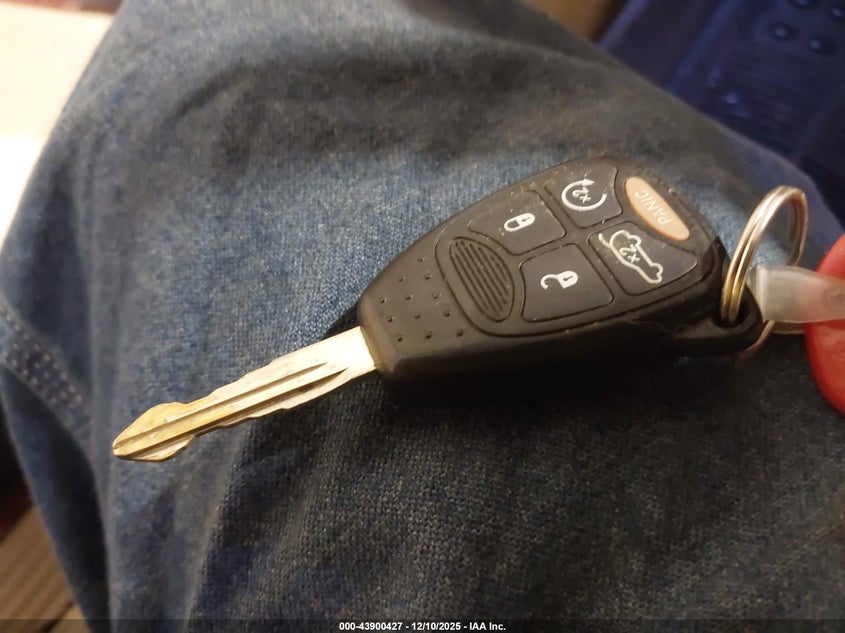 1A8HW58228F127791 2008 CHRYSLER ASPEN photo no. 11
