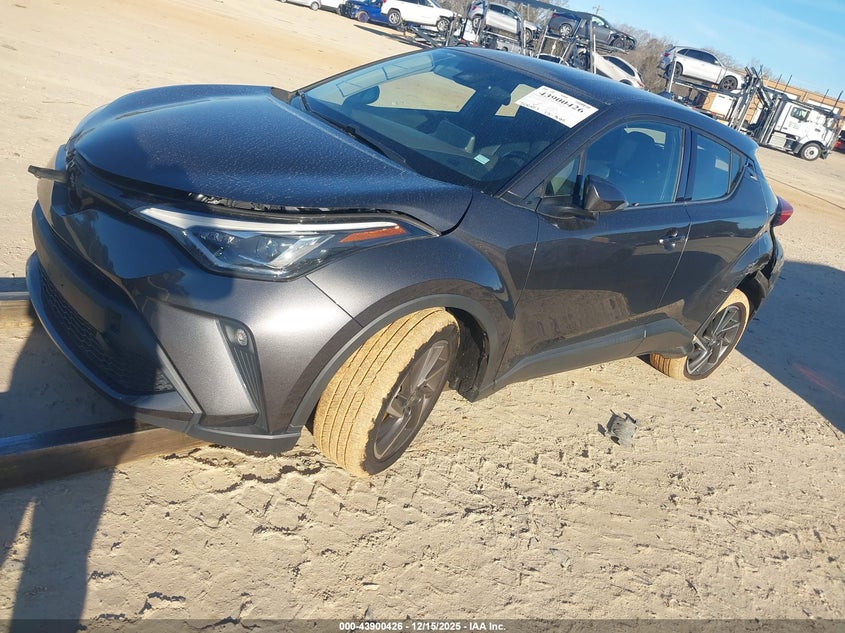 Vin: nmtkhmbx5nr144858, lot: 44395985, toyota c-hr limited 20222