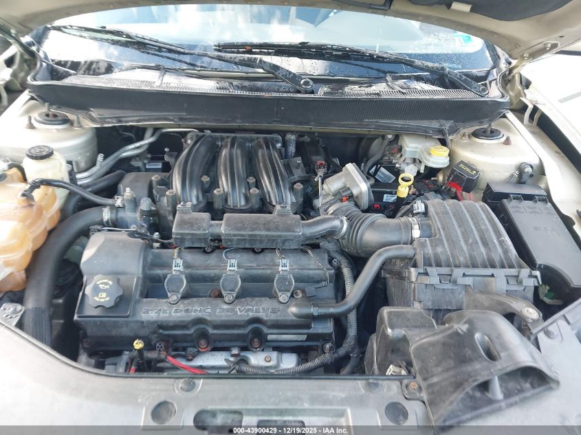 2010 Chrysler Sebring Touring VIN: 1C3BC5ED1AN115983 Lot: 43900429