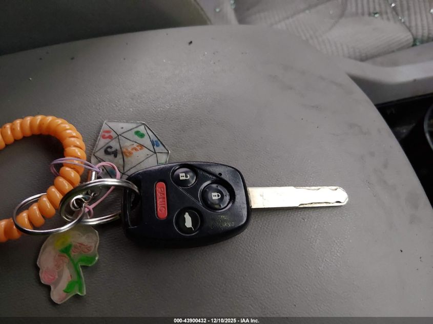 2015 Honda Pilot Lx VIN: 5FNYF4H21FB076724 Lot: 43900432