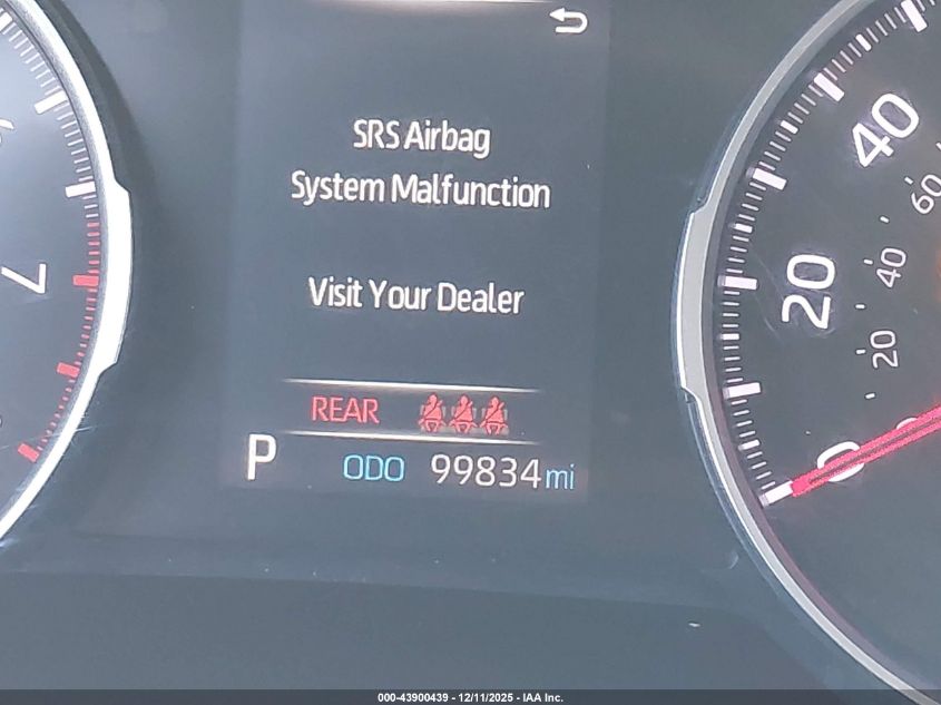 2020 Toyota Rav4 Xle VIN: 2T3P1RFVXLC081240 Lot: 43900439