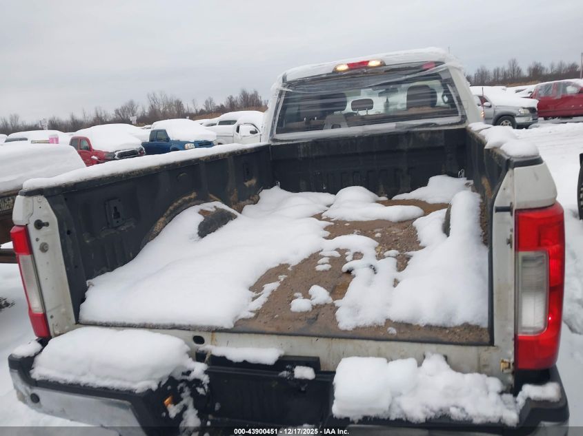 2017 Ford F-350 Xlt VIN: 1FT8W3BT9HED25724 Lot: 43900451