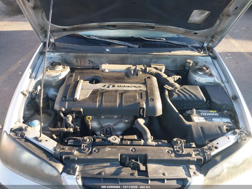 2004 Hyundai Elantra Gls/Gt VIN: KMHDN46D44U826820 Lot: 43900484