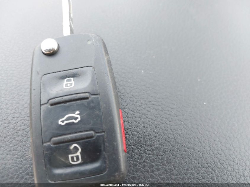 2013 Volkswagen Tiguan VIN: WVAGV7AX8DW503400 Lot: 43900494