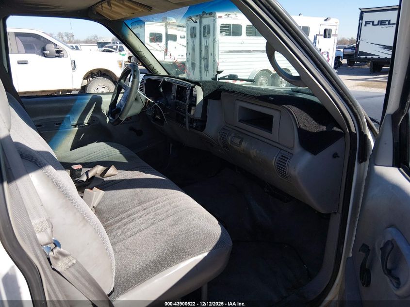 2000 Chevrolet C3500 Chassis VIN: 1GBGC34R8YF493326 Lot: 43900522