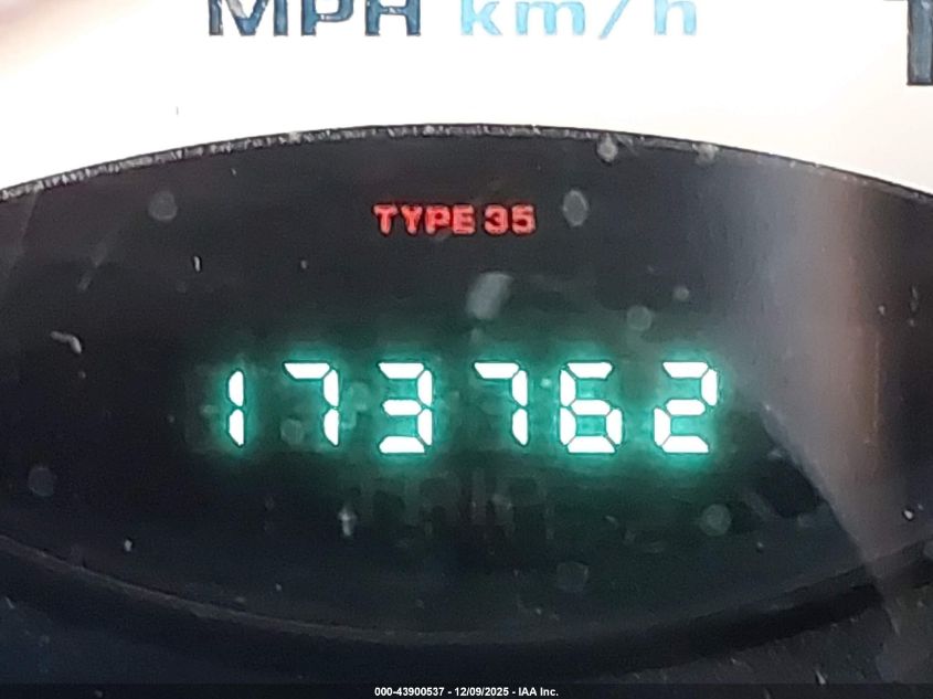 2003 Jeep Liberty Sport VIN: 1J4GK48K13W665572 Lot: 43900537