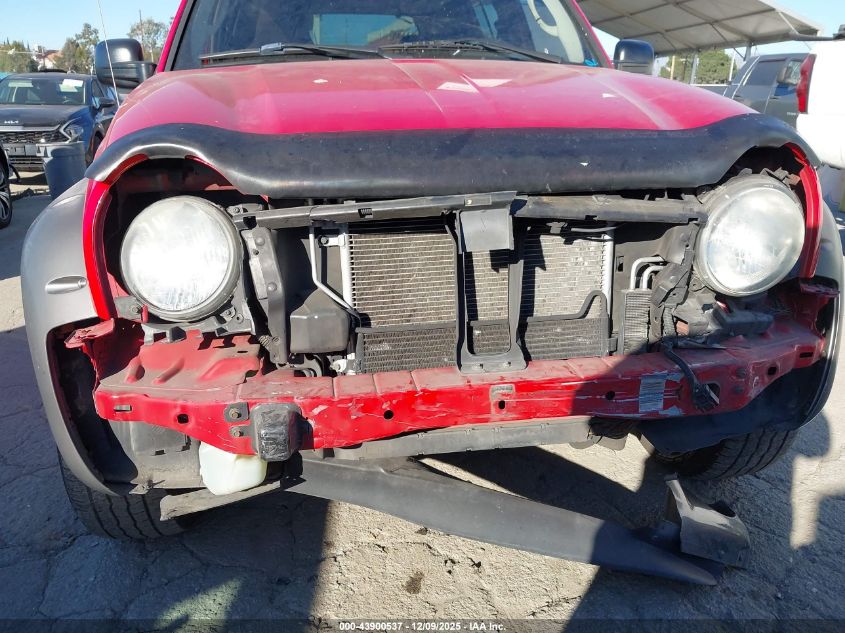 2003 Jeep Liberty Sport VIN: 1J4GK48K13W665572 Lot: 43900537