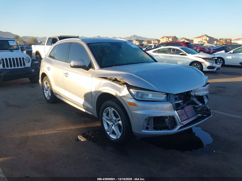 AUDI Q5 2.0T PREMIUM/2.0T TECH PREMIUM