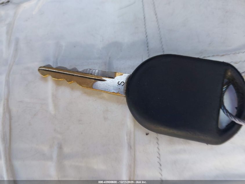 2004 Ford Explorer Xlt VIN: 1FMZU63K04ZA01609 Lot: 43900608