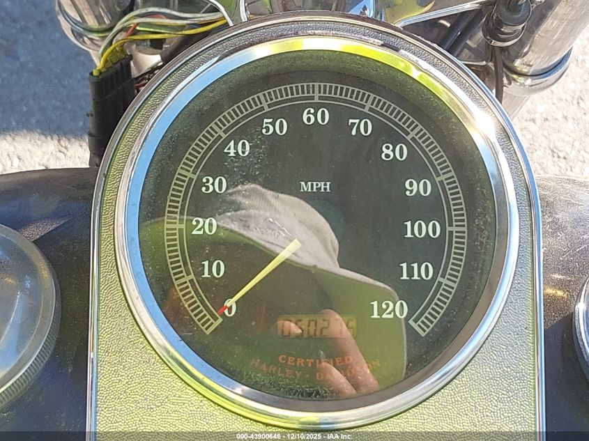 2000 Harley-Davidson Fxdwg VIN: 1HD1GEV12YY313576 Lot: 43900646