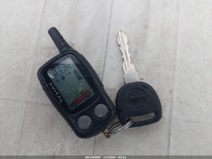 2005 Cadillac Escalade Standard VIN: 1GYEK63N15R220951 Lot: 43900697