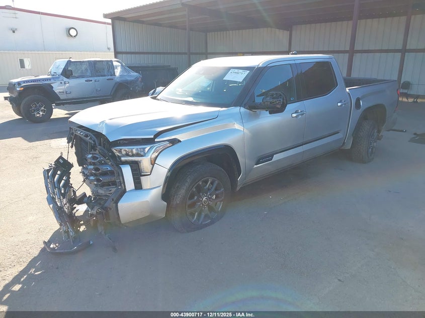 2023 Toyota Tundra Platinum