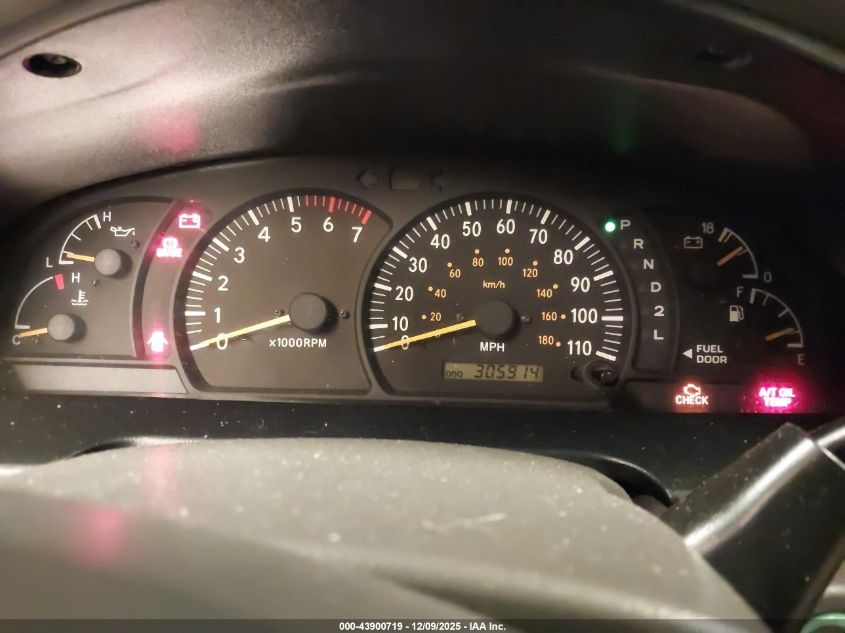 2002 Toyota Tundra Sr5 V8 VIN: 5TBBT44142S290827 Lot: 43900719