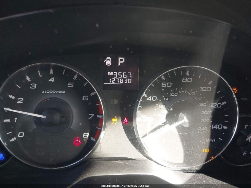 2011 Subaru Outback 2.5I Limited VIN: 4S4BRCJC8B3435628 Lot: 43900730