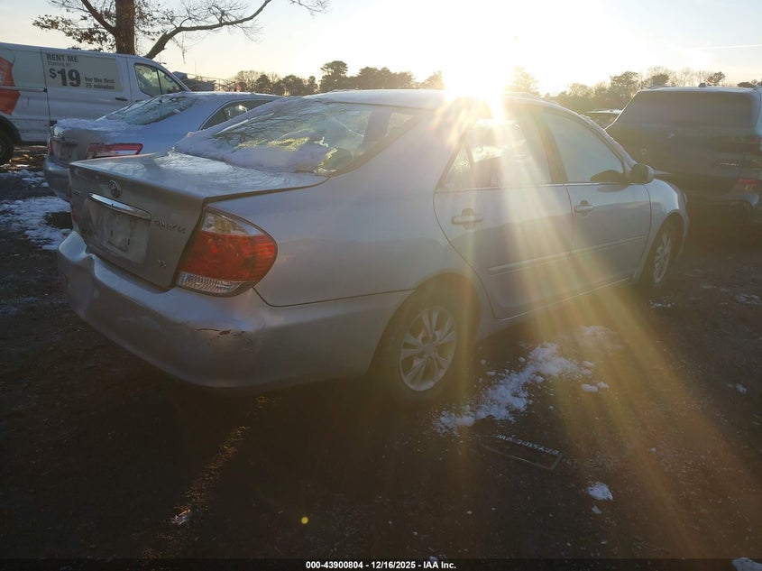 2005 Toyota Camry Le V6