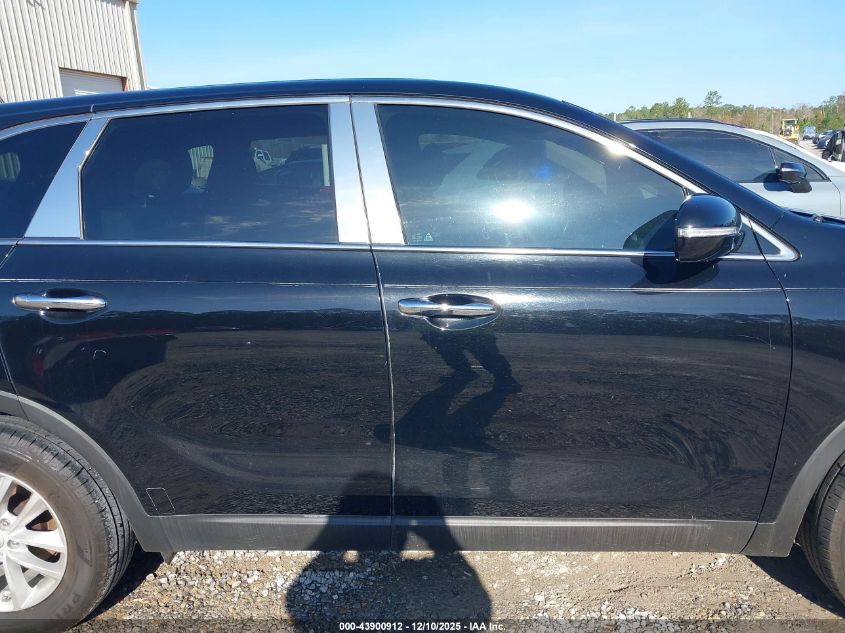 2018 Kia Sorento 2.4L L VIN: 5XYPG4A30JG403269 Lot: 43900912