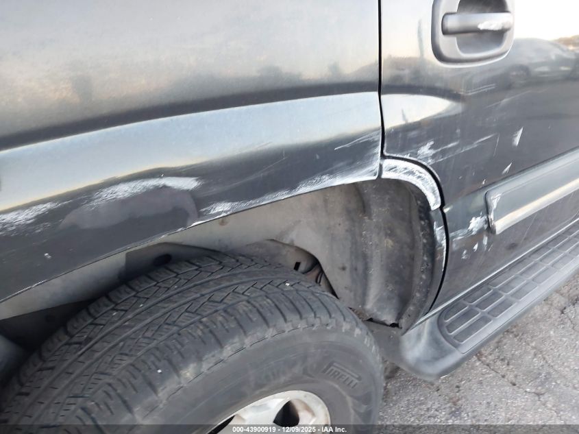 2005 Chevrolet Tahoe Ls VIN: 1GNEC13V25R275325 Lot: 43900919