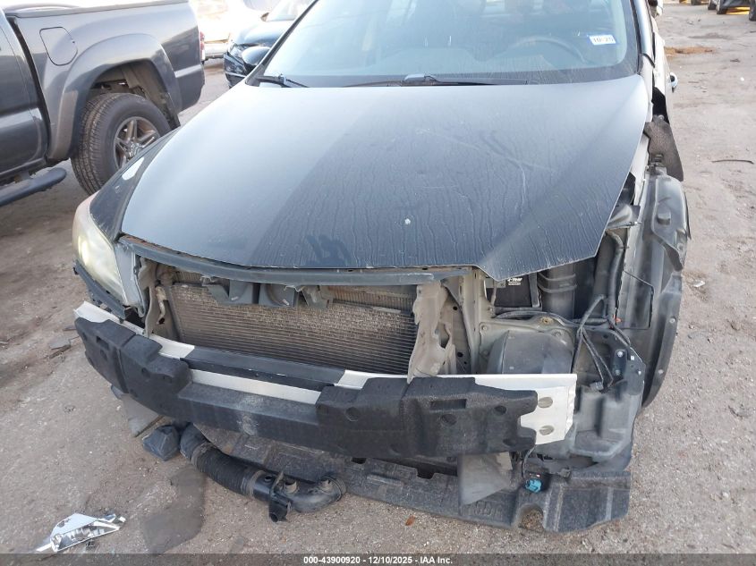 2014 Acura Ilx 2.0L VIN: 19VDE1F38EE010499 Lot: 43900920