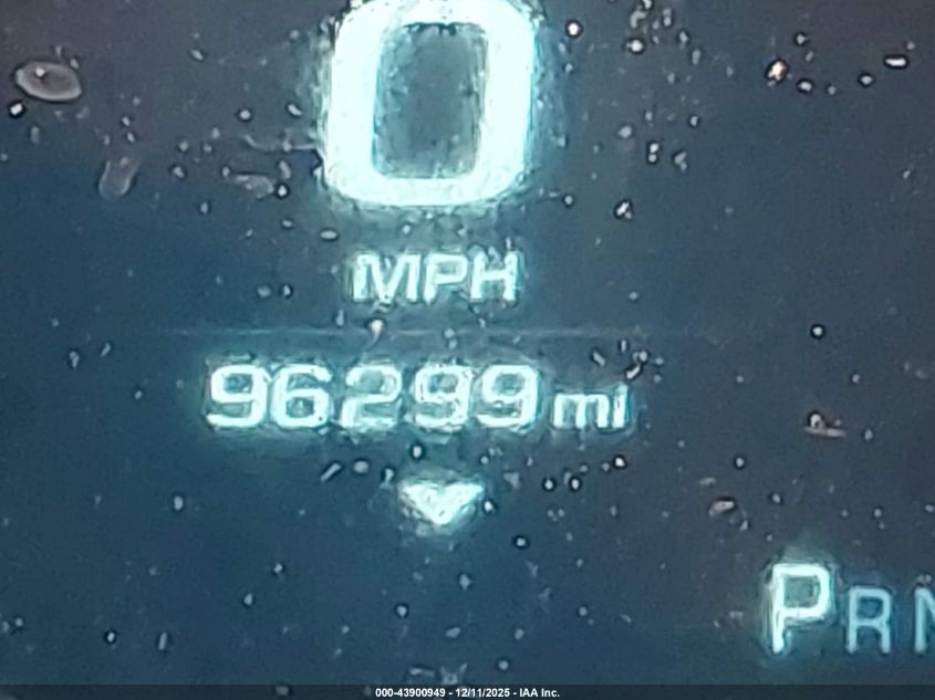 2015 GMC Yukon Xl 1500 Denali VIN: 1GKS1JKJ0FR670416 Lot: 43900949