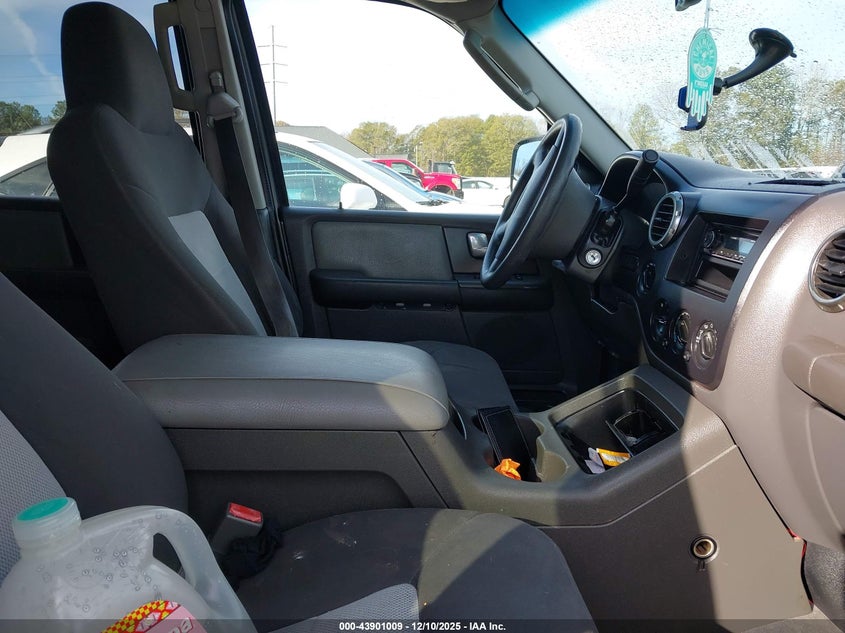 1FMPU16L63LB37176 2003 FORD EXPEDITION photo no. 5