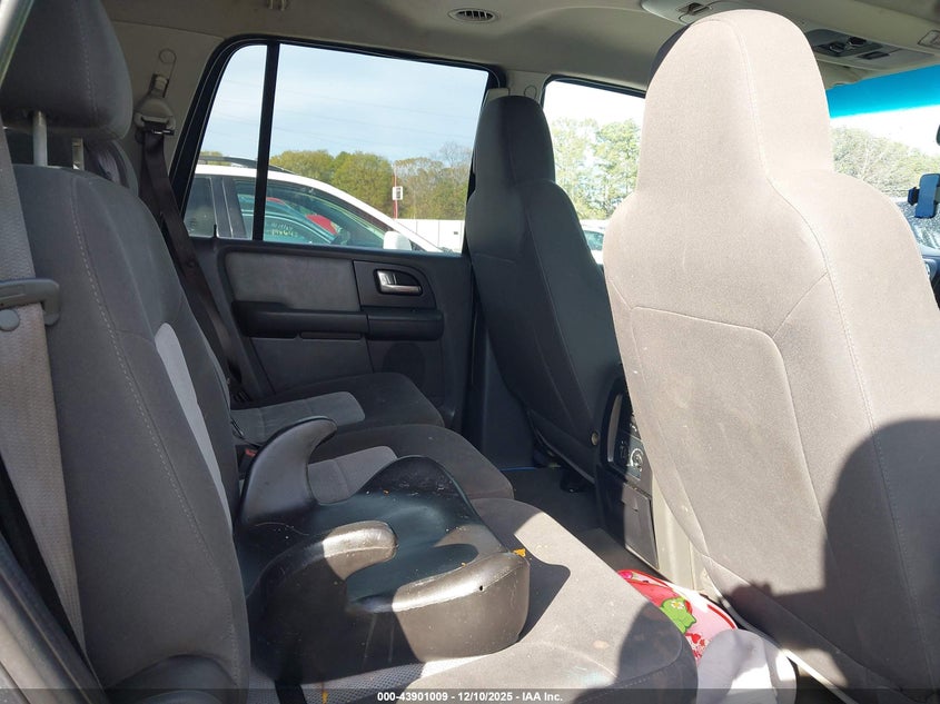 1FMPU16L63LB37176 2003 FORD EXPEDITION photo no. 8