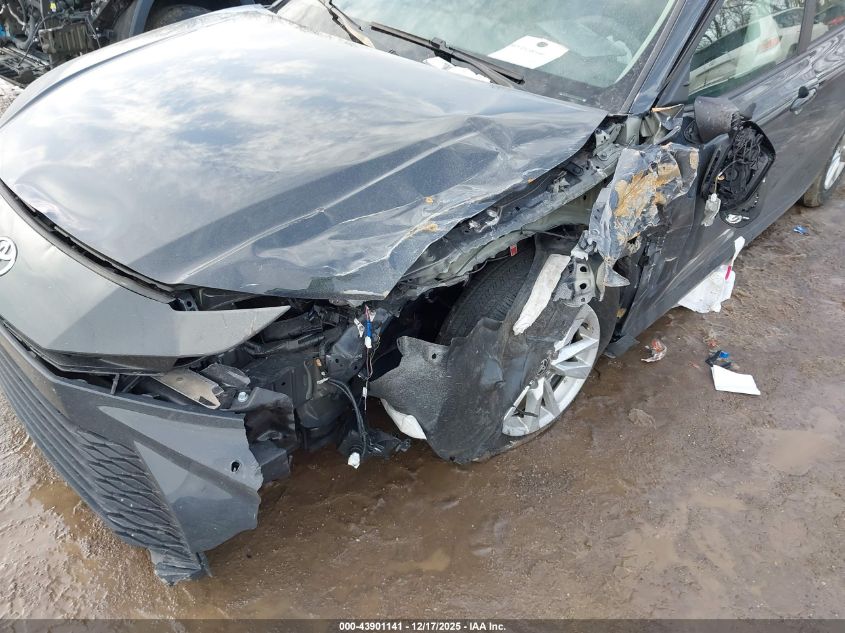 2025 Toyota Camry Le VIN: 4T1DAACK5SU584226 Lot: 43901141