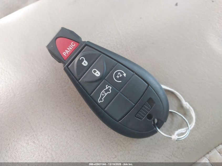 2008 Chrysler 300C Hemi VIN: 2C3LA63H68H220558 Lot: 43901144