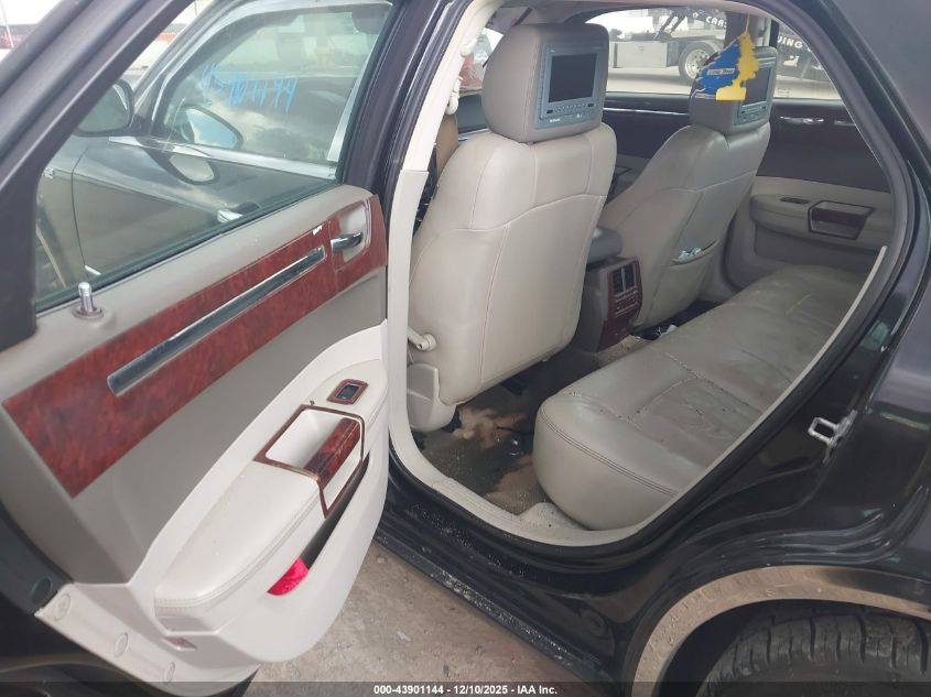 2008 Chrysler 300C Hemi VIN: 2C3LA63H68H220558 Lot: 43901144