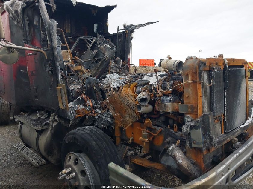 2005 International 9200 9200I VIN: 2HSCESBR65C027913 Lot: 43901158