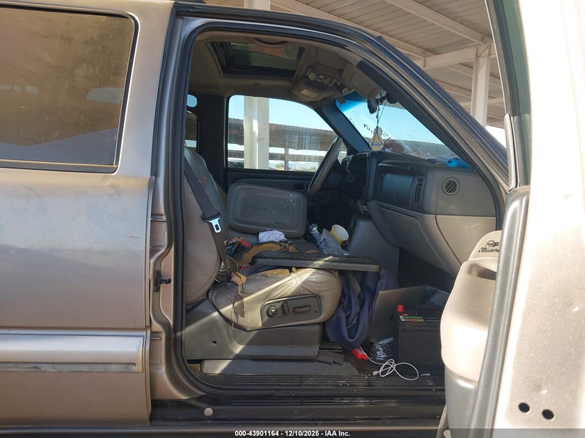 1GNFK16Z32J208975 2002 CHEVROLET EXPRESS photo no. 5