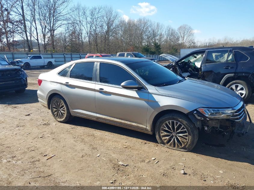 2019 Volkswagen Jetta 1.4T R-Line/1.4T S/1.4T Se VIN: 3VWC57BU1KM220302 Lot: 43901195