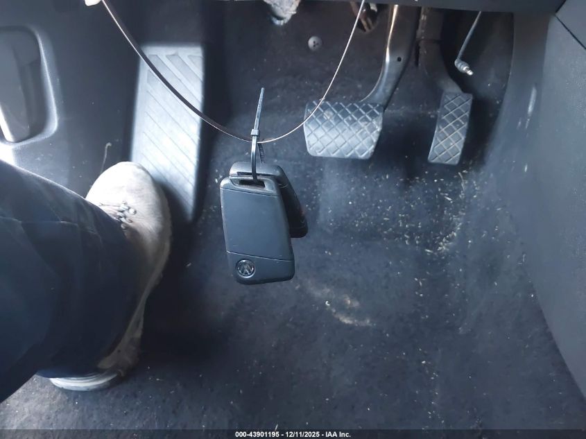 2019 Volkswagen Jetta 1.4T R-Line/1.4T S/1.4T Se VIN: 3VWC57BU1KM220302 Lot: 43901195