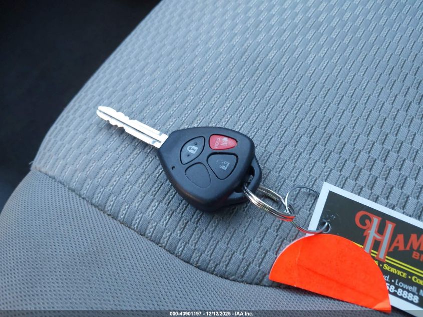 2008 Toyota Rav4 Limited VIN: JTMBD31VX85212900 Lot: 43901197