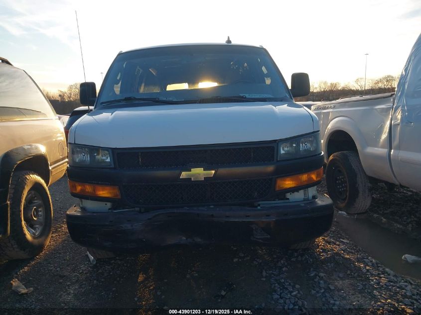 2019 Chevrolet Express 2500 Work Van VIN: 1GCWGAFGXK1176860 Lot: 43901203