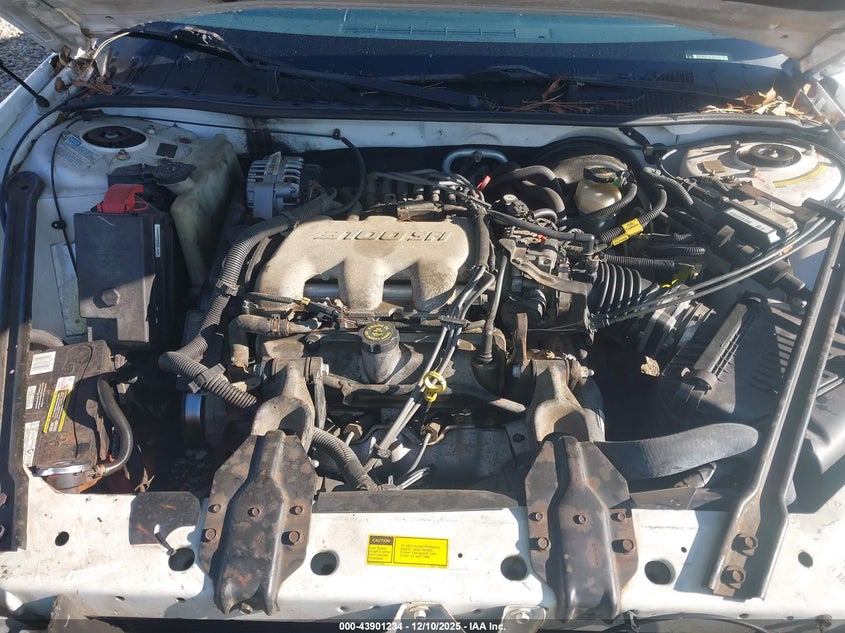 2G4WS52J4Y1142340 2000 BUICK CENTURY photo no. 10