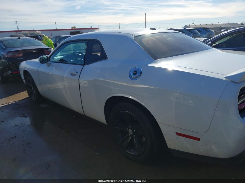 2015 Dodge Challenger Sxt VIN: 2C3CDZAG0FH843058 Lot: 43901237
