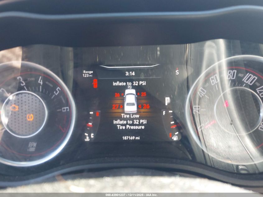 2015 Dodge Challenger Sxt VIN: 2C3CDZAG0FH843058 Lot: 43901237