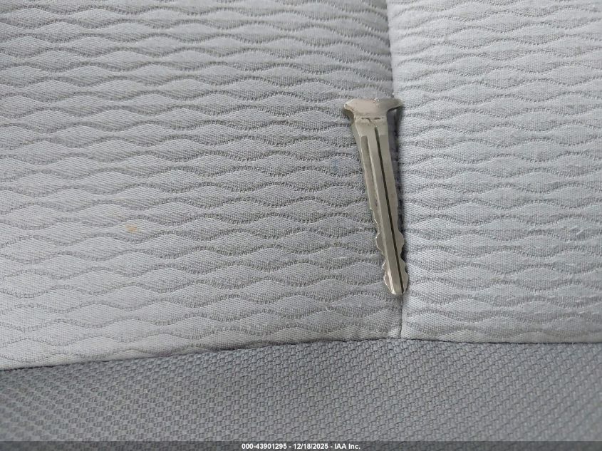 2017 Toyota Corolla Le VIN: 2T1BURHEXHC899890 Lot: 43901295